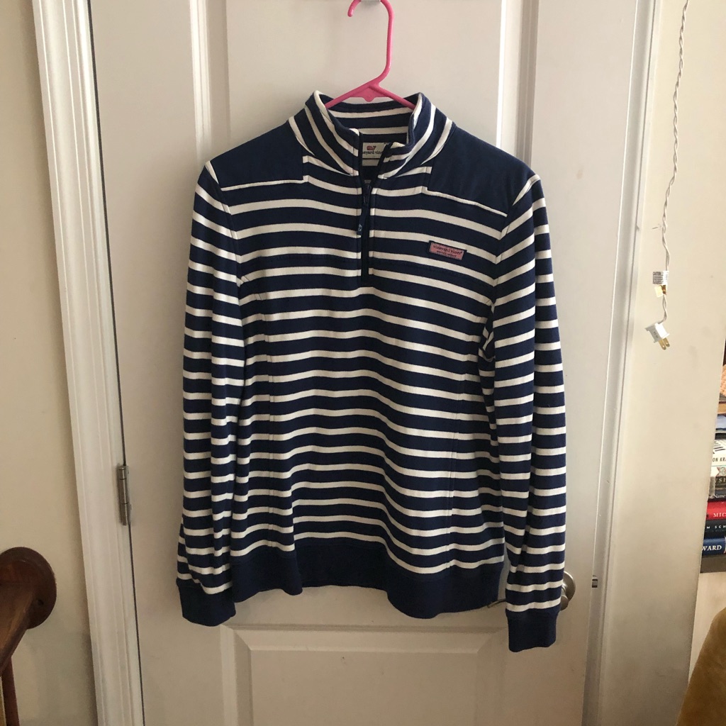 Vineyard Vines Top Size M
